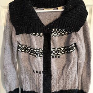 Black and Gray Women's Sweater